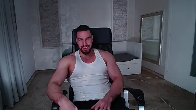 IvanHydee online show from March 4, 2026, 5:46 am