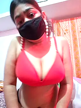 Snapshot of SofiaLeo chatting on October 28, 2025, 7:05 pm SofiaLeo online show from October 28, 2025, 7:05 pm