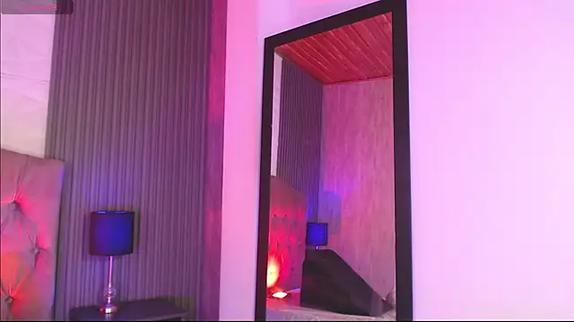 Bonnali lune online show from November 13, 2025, 10:41 pm