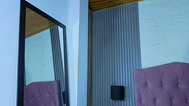 Bonnali lune online show from April 10, 2026, 9:52 pm