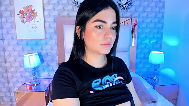 Snapshot of Sasha__sims__ chatting on October 31, 2025, 11:00 am Sasha sims online show from October 31, 2025, 11:00 am