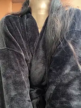 Aliciaz3 online show from October 22, 2025, 12:33 am