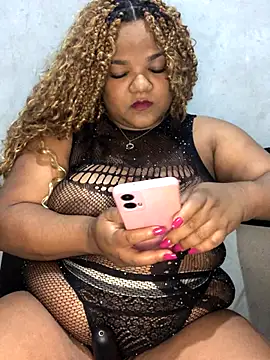 melcarioca1111 online show from November 15, 2025, 2:42 am