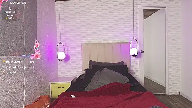 ly lulu online show from November 10, 2025, 7:02 pm