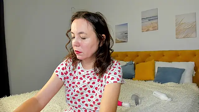 Kira Adler online show from October 12, 2025, 1:15 am