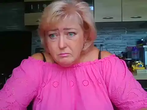 Snapshot of TerezaVelvet chatting on September 27, 2025, 8:30 am TerezaVelvet online show from September 27, 2025, 8:30 am