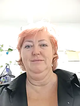 Snapshot of TerezaVelvet chatting on October 23, 2025, 6:23 am TerezaVelvet online show from October 23, 2025, 6:23 am