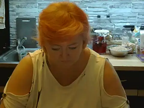 Snapshot of TerezaVelvet chatting on November 9, 2025, 4:05 pm TerezaVelvet online show from November 9, 2025, 4:05 pm