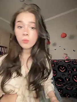 Marryme- online show from October 30, 2025, 1:23 pm