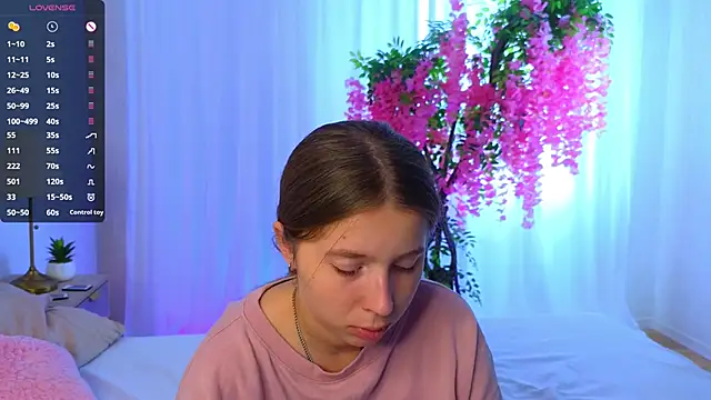 CatherineRichards online show from September 16, 2025, 8:26 am