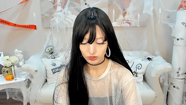 MistyMarlo online show from November 1, 2025, 6:10 pm