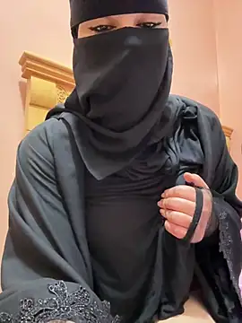  Laiali  online show from April 10, 2026, 1:11 am