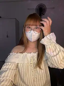 Meowyeuk6 online show from March 10, 2026, 7:46 am