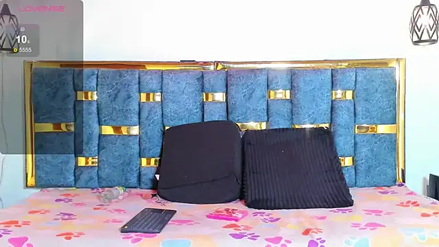 Sammy fox23 online show from October 21, 2025, 7:14 pm