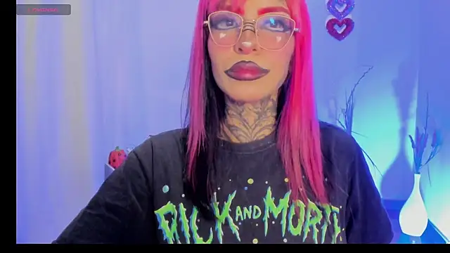 Nickidoll66- online show from October 3, 2025, 7:38 am