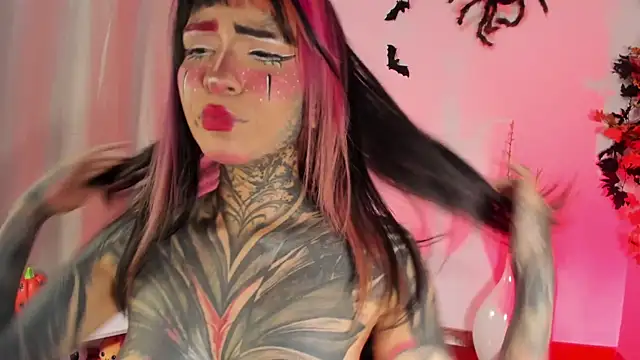 Nickidoll66- online show from October 18, 2025, 5:21 am