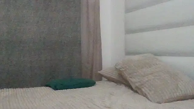 Snapshot of SexyNonnyy chatting on October 1, 2025, 6:03 pm SexyNonnyy online show from October 1, 2025, 6:03 pm