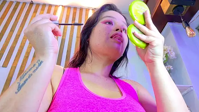 Jennifer Vega1 online show from September 27, 2025, 9:09 pm