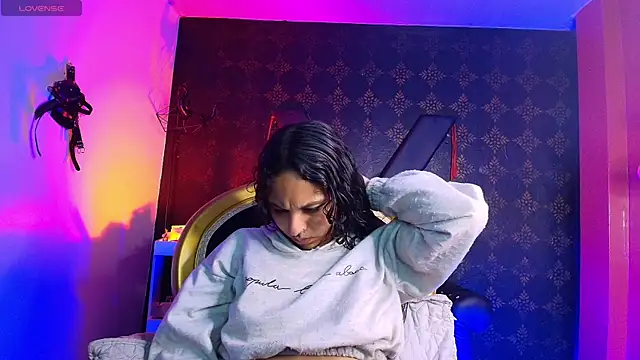 Sweettpleasure online show from December 19, 2025, 1:51 pm