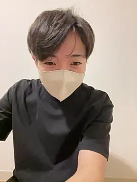 Yuma0718 online show from November 27, 2025, 3:03 pm