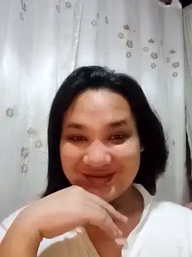 Snapshot of Hotcum_ella chatting on November 29, 2025, 11:41 pm Hotcum ella online show from November 29, 2025, 11:41 pm