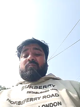 Raju fuckerr online show from February 6, 2026, 4:50 am