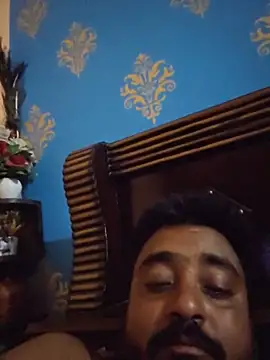 Snapshot of Raju_fuckerr chatting on May 22, 2026, 5:14 am Raju fuckerr online show from May 22, 2026, 5:14 am