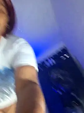 Naomi jhonson online show from November 6, 2025, 12:39 pm