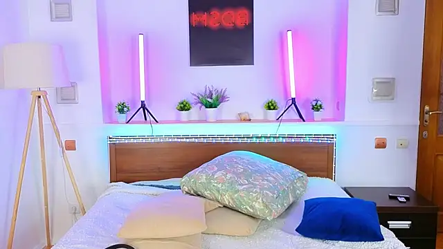 okerriella online show from April 9, 2026, 9:47 am