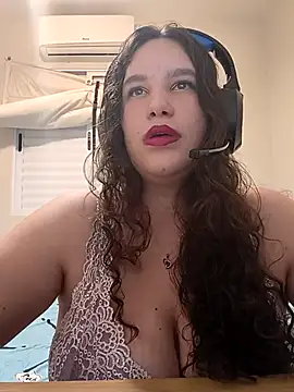 Snapshot of Mellhots2 chatting on February 19, 2026, 11:12 pm Mellhots2 online show from February 19, 2026, 11:12 pm