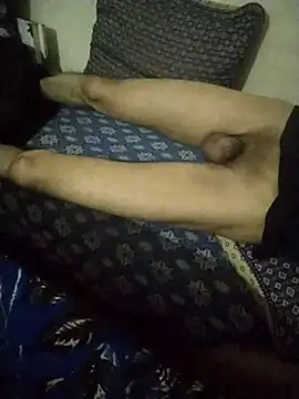 moroooooooo12 online show from October 26, 2025, 10:10 am