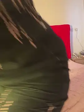 OnlyRima online show from December 18, 2025, 9:59 am