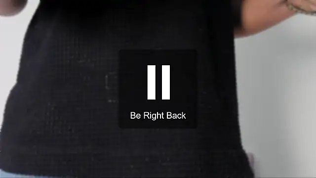 lara and danny online show from November 5, 2025, 1:55 pm