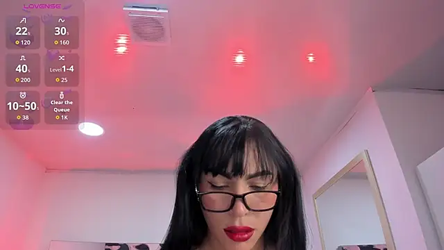 Snapshot of im_Lorena chatting on April 29, 2026, 8:04 pm im Lorena online show from April 29, 2026, 8:04 pm