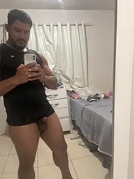 Snapshot of alanjordan100 chatting on February 15, 2026, 3:25 am alanjordan100 online show from February 15, 2026, 3:25 am