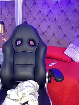 Sussan   online show from November 18, 2025, 11:36 am