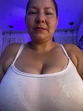 Sussan   online show from May 20, 2026, 11:49 am