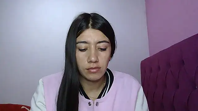 Madow Lu online show from October 28, 2025, 11:07 pm