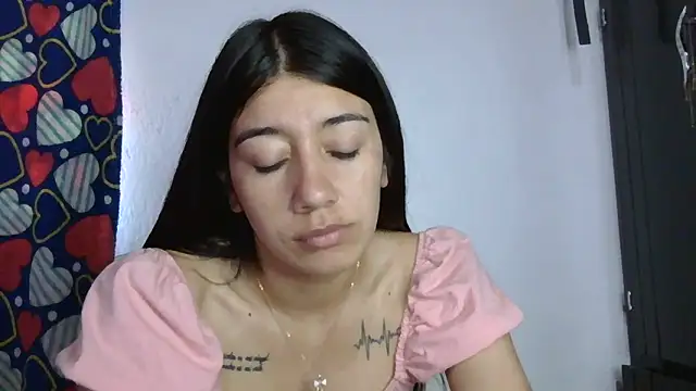 Madow Lu online show from November 7, 2025, 3:01 pm