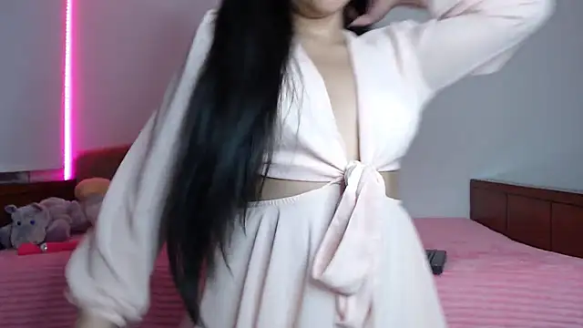 Snapshot of Luciana_Rossa chatting on September 21, 2025, 1:18 am Luciana Rossa online show from September 21, 2025, 1:18 am