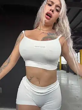 YouCandiSumisa online show from March 4, 2026, 6:36 pm