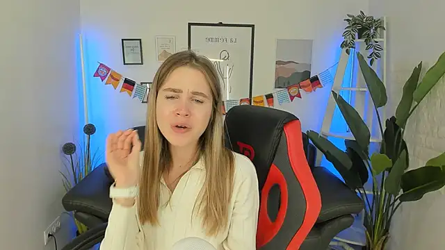 Spicy Lexi online show from September 22, 2025, 7:32 am