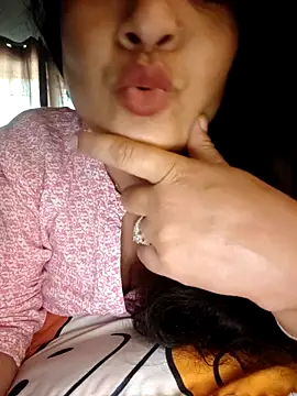 CUTE-PX online show from October 3, 2025, 2:41 am