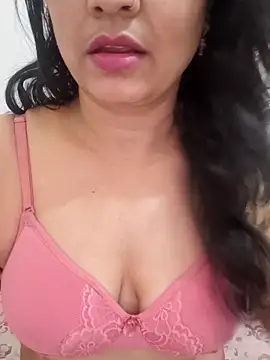 Snapshot of CUTE-PX chatting on May 10, 2026, 5:23 am CUTE-PX online show from May 10, 2026, 5:23 am