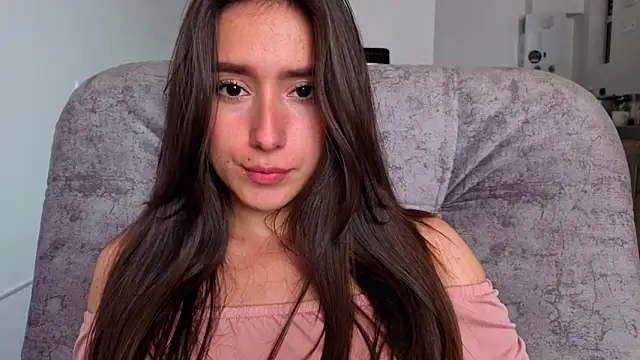 Snapshot of Adhara_Kitten chatting on April 18, 2026, 7:07 pm Adhara Kitten online show from April 18, 2026, 7:07 pm