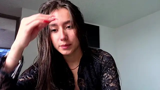 Snapshot of Adhara_Kitten chatting on June 20, 2026, 4:32 pm Adhara Kitten online show from June 20, 2026, 4:32 pm