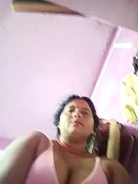 Hot komal1 online show from October 19, 2025, 8:31 pm