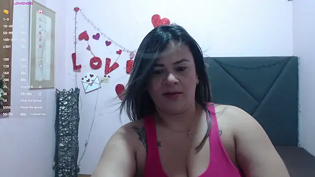 Snapshot of pamela_echeverria chatting on April 27, 2026, 11:08 am pamela echeverria online show from April 27, 2026, 11:08 am
