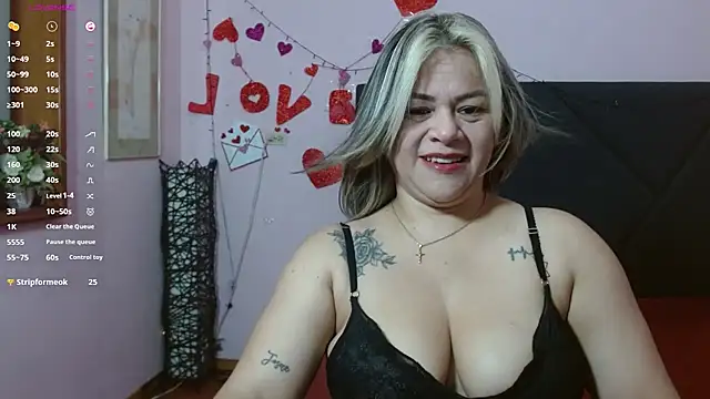 Snapshot of pamela_echeverria chatting on May 29, 2026, 11:19 am pamela echeverria online show from May 29, 2026, 11:19 am