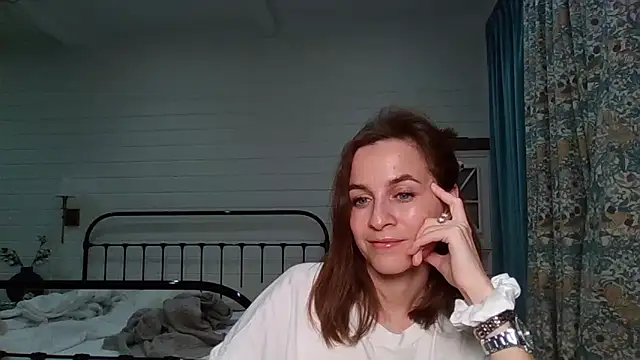 Niravyn  online show from November 2, 2025, 5:37 pm